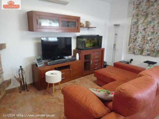 ACOGEDORA VIVIENDA UNIFAMILIAR EN VENTA EN VALDEGANGA - ALBACETE