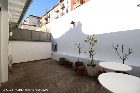  COQUETO LOFT CON TERRAZA EN PLENO CENTRO - CANTABRIA 