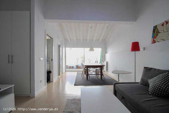 COQUETO LOFT CON TERRAZA EN PLENO CENTRO - CANTABRIA