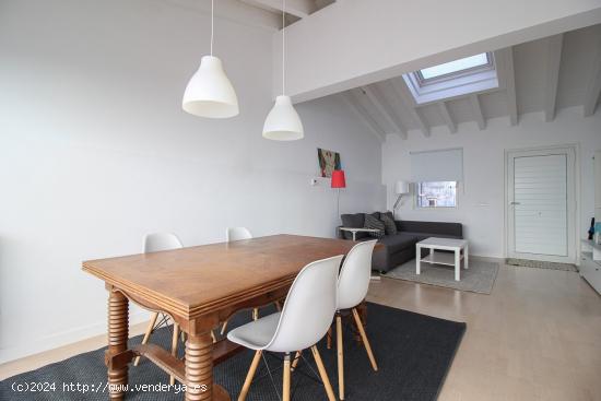 COQUETO LOFT CON TERRAZA EN PLENO CENTRO - CANTABRIA