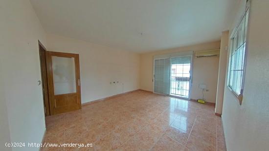 SE VENDE ESTUPENDO PISO EN FORTUNA - MURCIA