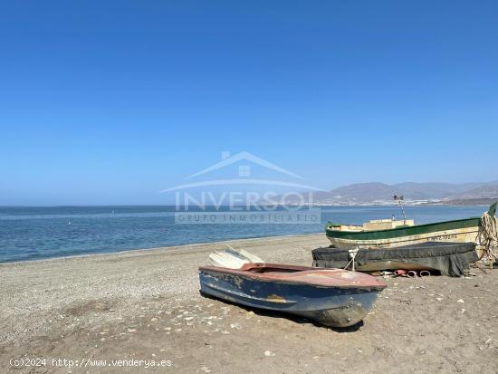  PISO DE TRES DORMITORIOS EN BALERMA - ALMERIA 