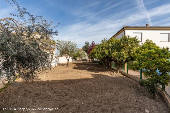 Dos casas en parcela de 724m con huerto y piscina - Ogíjares - GRANADA