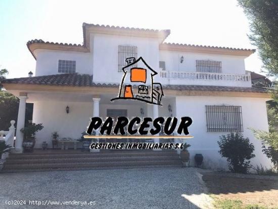 SE VENDE CASA EN ZONA CALASANCIO - CORDOBA