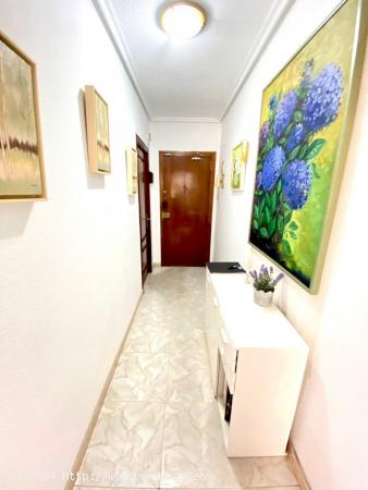 PISO en zona Viñuela de 86 m2 con plaza de garaje. - CORDOBA