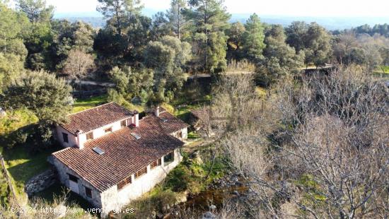 EL PARAISO!! CASA RURAL EN FUNCIONAMIENTO - AVILA