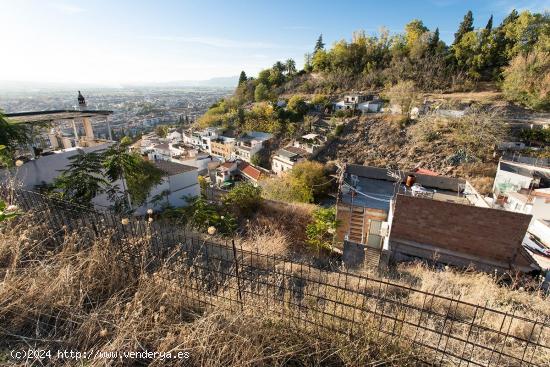 Fantástico solar con alta edificabilidad en Barranco del Abogado - GRANADA