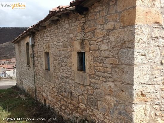 VENTA CASA CON TERRENO RUSTICO en Terradillos de Sedano - SALAMANCA