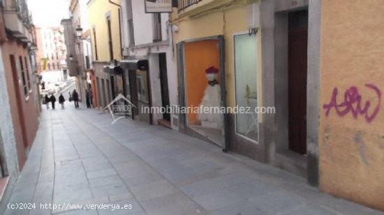 Se vende Local comercial en la Parte Antigua - CACERES