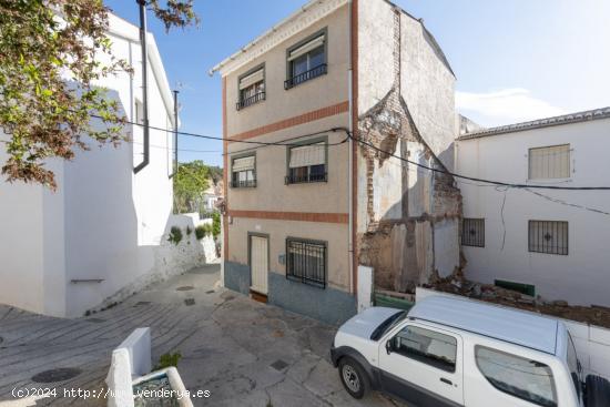  VENTA DE BONITA CASA EN ALBUÑUELAS - GRANADA 