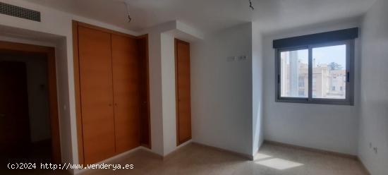 OPORTUNIDAD SE VENDE ESTUPENDO ATICO-DUPLEX  EN CASILLAS - MURCIA