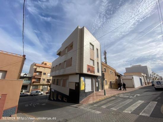 Piso en Alhama de Almería - ALMERIA