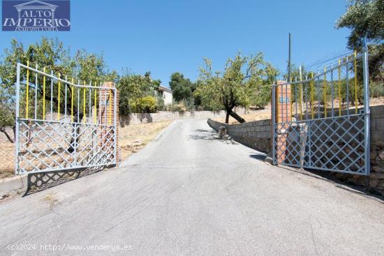 Impresionante finca en Guejar Sierra con 25123 m2 de parcela y 900 metros de construcción - GRANADA