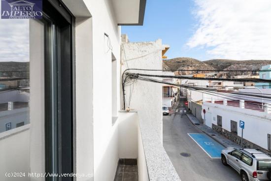  Piso de Obra Nueva en Playa de Calahonda - GRANADA 