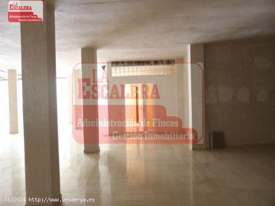 LOCAL COMERCIAL 659 M2. BIAR - ALICANTE