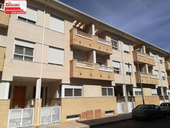  Se vende magnifico adosado en Petrer - ALICANTE 