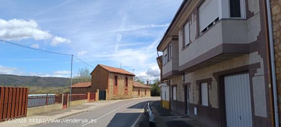 CASA ZONA LORENZANA - LEON