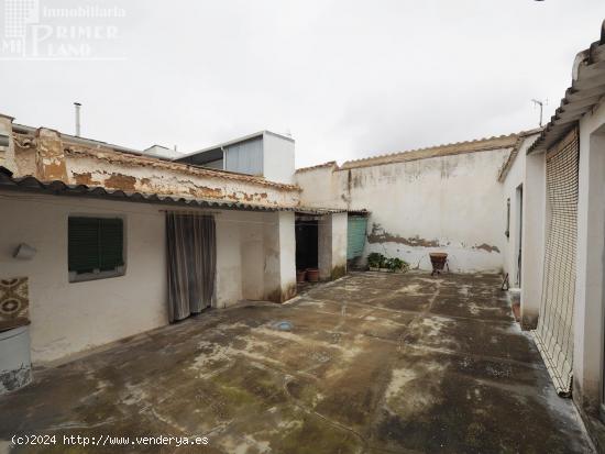 Se vende casa de planta baja junto a calle estacion y paseo ramon ugena - CIUDAD REAL