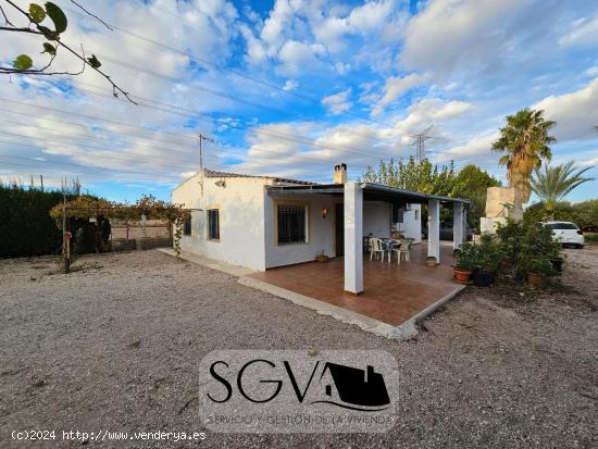  SE VENDE CASA DE CAMPO EN NOVELDA ZONA CAMPET - ALICANTE 