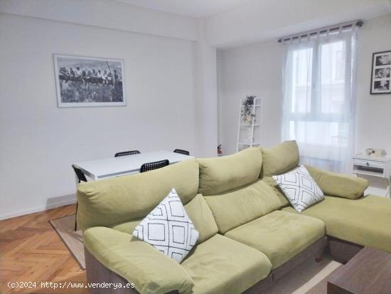 Apartamento en pleno centro de Santander, equipado. Excelente estado - CANTABRIA