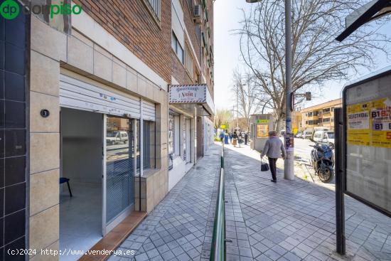 Local comercial junto al Hospital de Traumatología - GRANADA