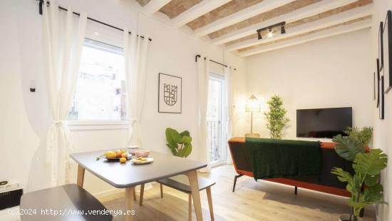  Apartamento entero de 2 dormitorios en Barcelona. - BARCELONA 