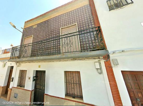 Casa para reformar en Castilleja - SEVILLA