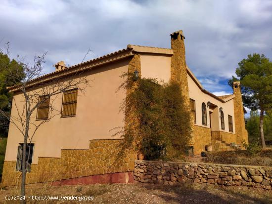 Casa con Terreno - Aledo - MURCIA