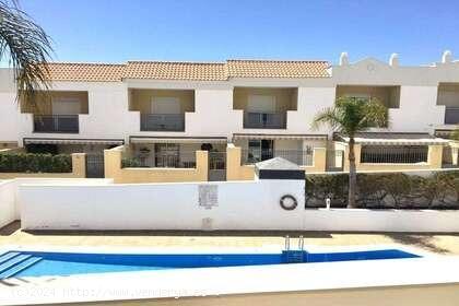 Chalet adosado en Oasis Fañabé cuatro dormitorios - SANTA CRUZ DE TENERIFE