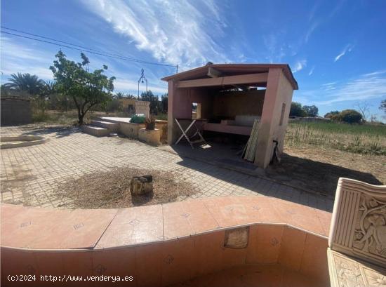 Casa con terreno en elche Luz y Agua - ALICANTE