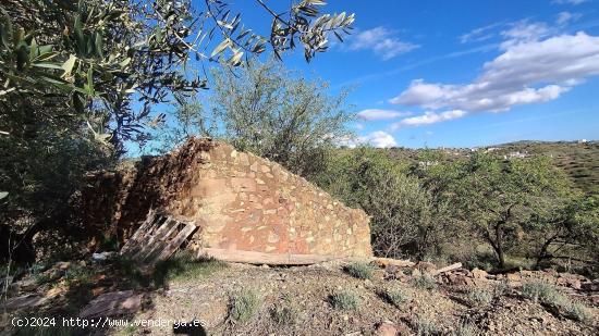 Se Vende en Riogordo - MALAGA