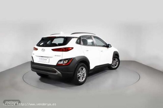 Hyundai Kona 1.0 TGDI Maxx 4x2 de 2023 con 9.297 Km por 21.100 EUR. en Barcelona