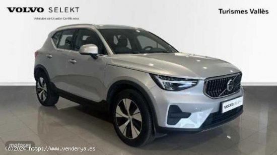 Volvo XC40 RECHARGE CORE T4 PLUG-IN HYBRID AUTOMATIC de 2023 con 32.200 Km por 41.900 EUR. en Barcel