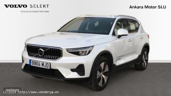  Volvo XC40 Recharge Core, T4 plug-in hybrid,Electrico/Gasolina, Bright de 2023 con 10 Km por 45.400  