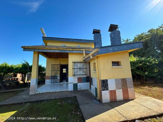 SE VENDE FINCA DE FIN DE SEMANA - LEON