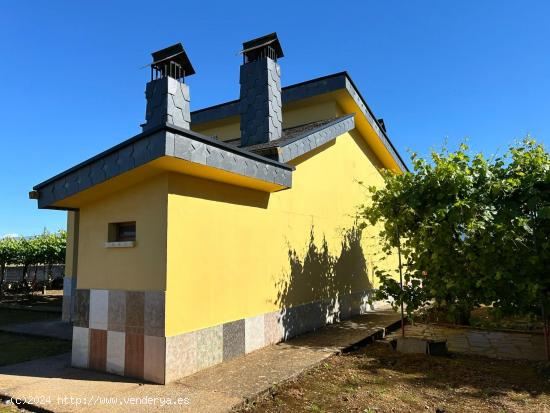 SE VENDE FINCA DE FIN DE SEMANA - LEON