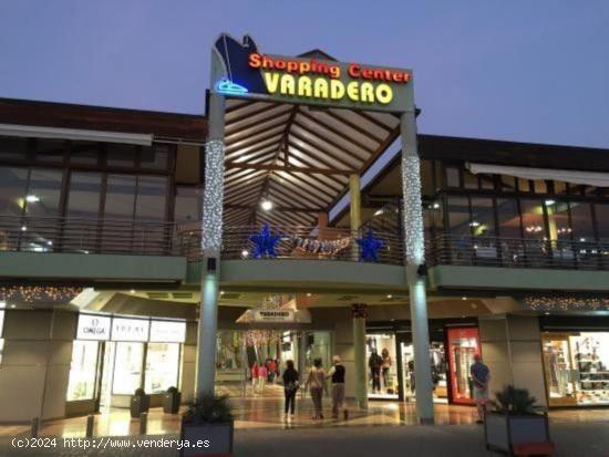  Amplio local comercial en C.C. Varadero en Meloneras - LAS PALMAS 
