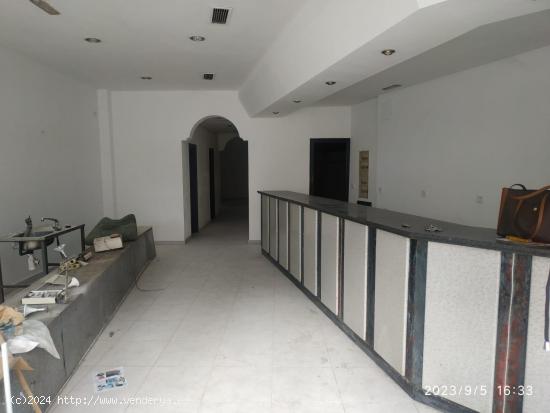 EDIFICIO DE 5 PLANTAS EN VENTA EN PLENO CENTRO DE QUIROGA - LUGO