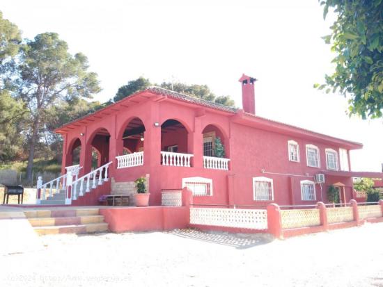 PRECIOSO CHALET EN LA FALDA DE LA MONTAÑA DE EL PALMAR - MURCIA