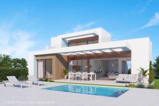 VILLA DE NUEVA CONSTRUCCIÓN DE 4 DORM. EN CAMPO DE GOLF(ORIHUELA) - ALICANTE