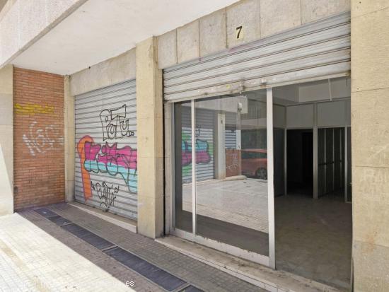 ¡Oportunidad Única! Venta de Local Comercial en Tarragona - Assemblea Catalunya - TARRAGONA