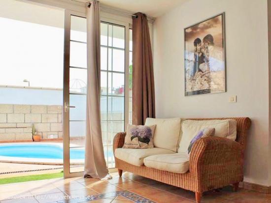 Casa con piscina y solarium con vistas al Mar en Palm mar - SANTA CRUZ DE TENERIFE