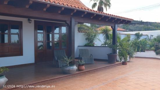 Villa con piscina y vistas excepcionales al mar - SANTA CRUZ DE TENERIFE