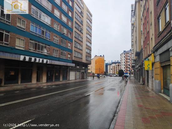 SE ALQUILA LOCAL EN ÁLVARO LÓPEZ NUÑEZ - LEON