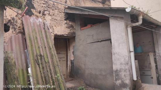 ESTUPENDA CASA para reformar en el CENTRO de Astorga - LEON