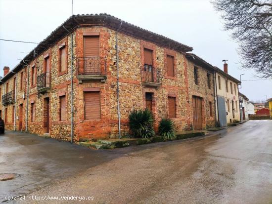 Se Vende en Santa Colomba de Curueño - LEON