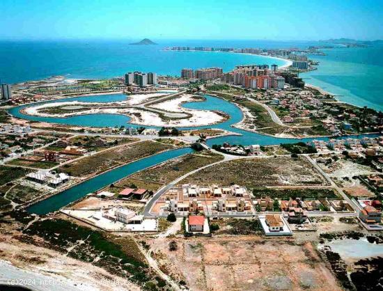 Espectacular Villa Independiente en La Manga del Mar Menor - MURCIA