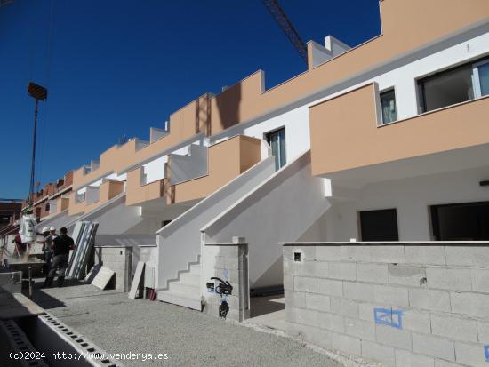 APARTAMENTOS planta baja y planta alta con SOLARIUM - ALICANTE