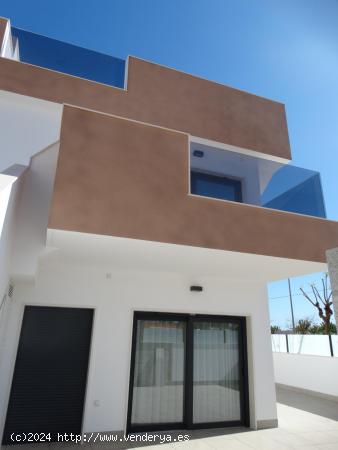 APARTAMENTOS planta baja y planta alta con SOLARIUM - ALICANTE