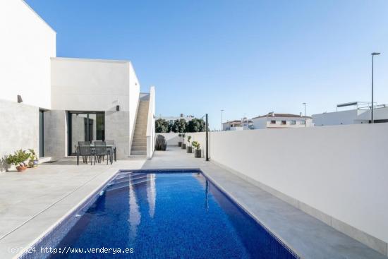 NUEVA FASE - VILLAS INDEPENDIENTES en una sola planta con PISCINA PRIVADA en DAYA NUEVA - ALICANTE